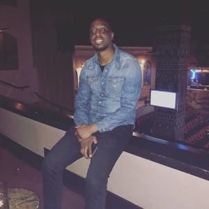 Meet your Posher, Devin